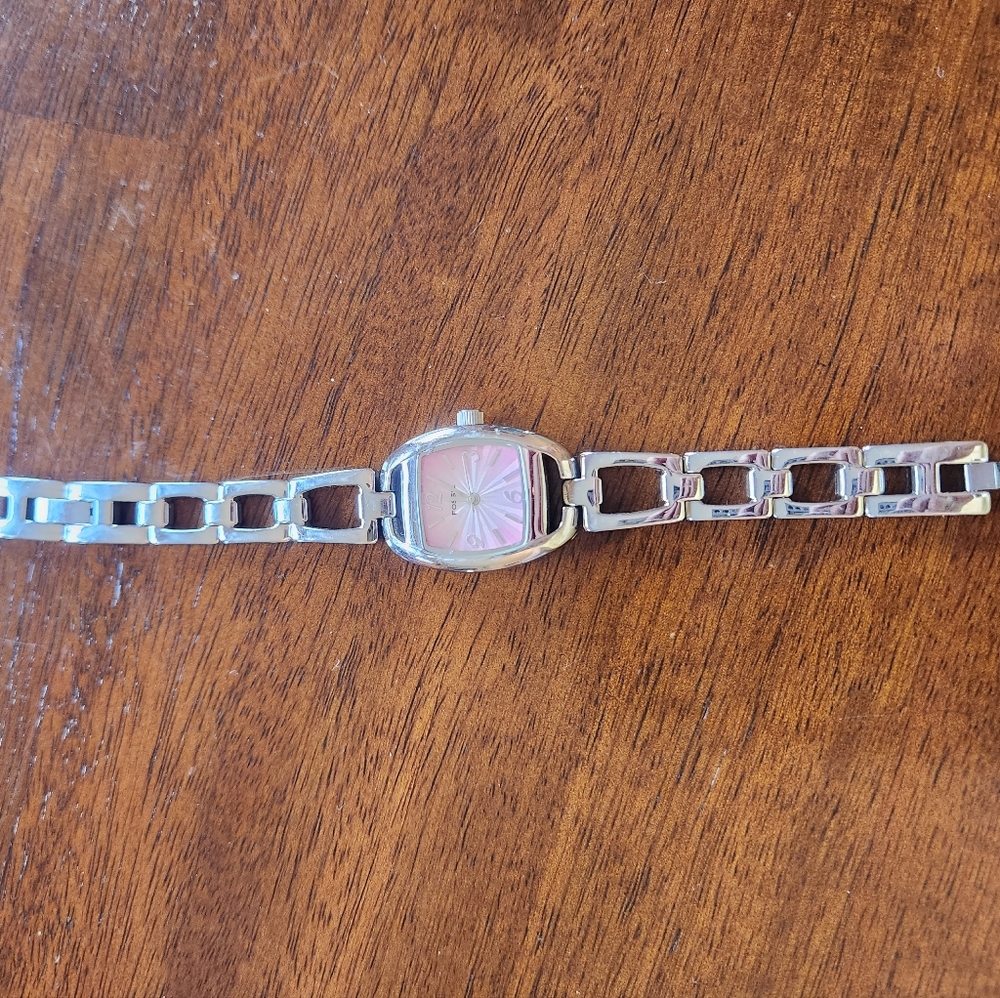 Women's Fossil Watch Pink